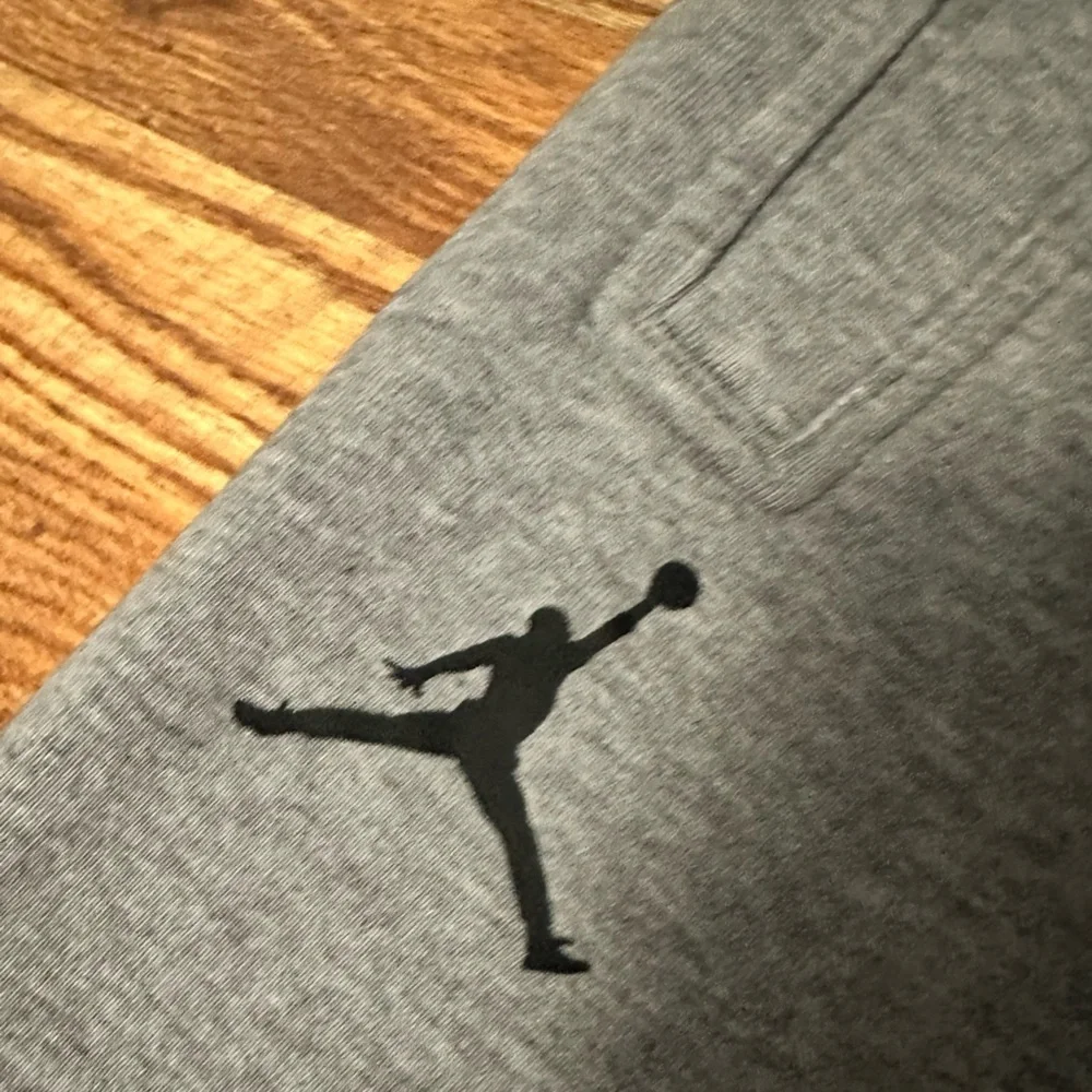 Nike Jordan Sport DNA Fleece Jogger Gray Size Small